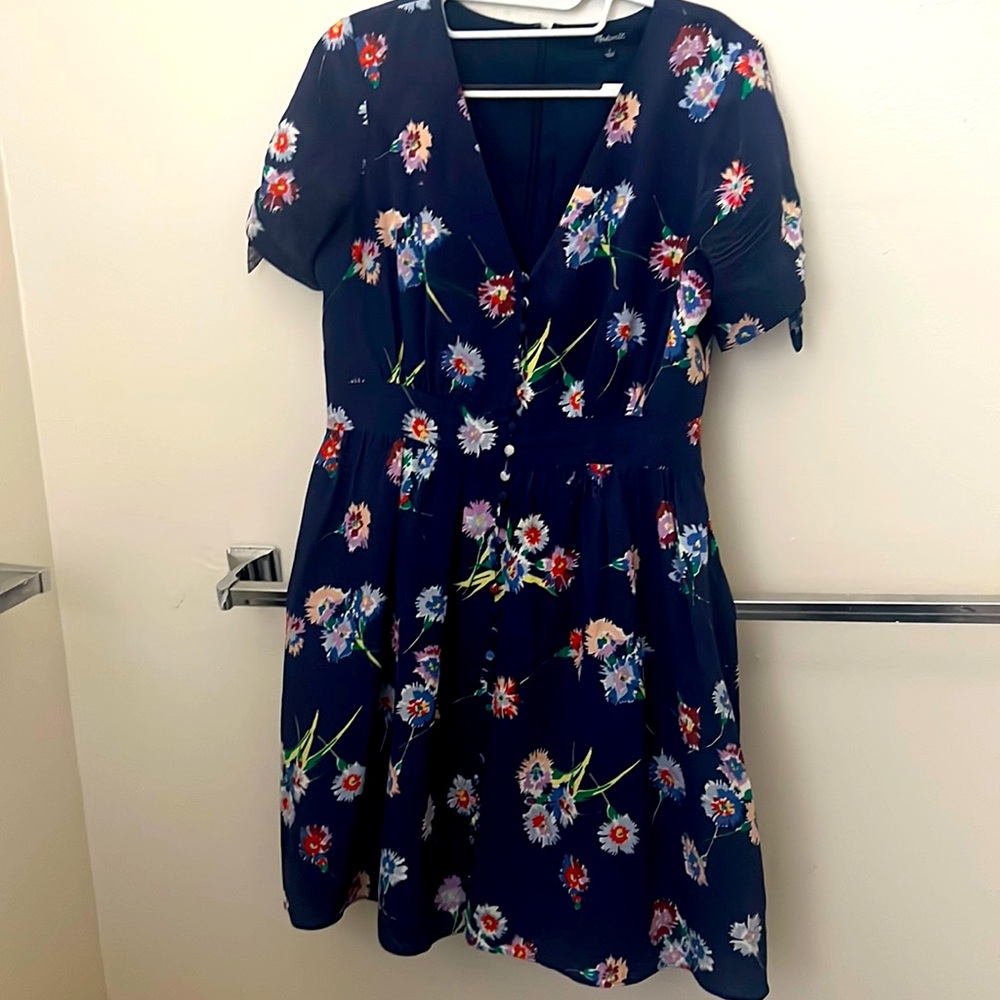 Madewell silk navy floral dress with flowers (size 2)